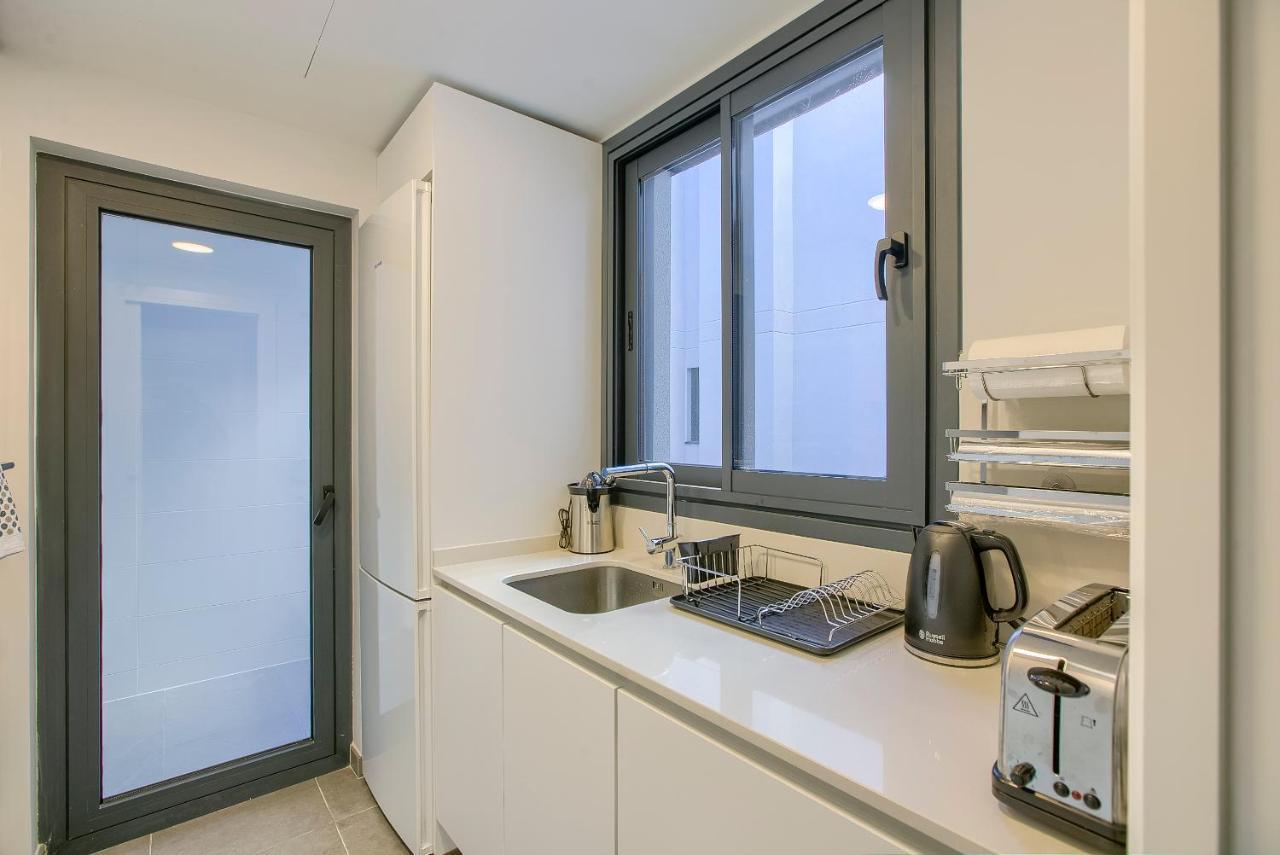 2B2B Deluxe Apartment - Jardines De Cuatro Caminos - Business District - Santiago Bernabeu Madrid Kültér fotó